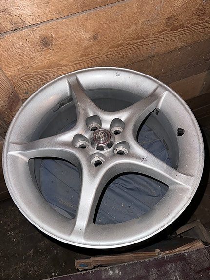 Toyota Alumiinivanteet 16” 5x100 4Kpl