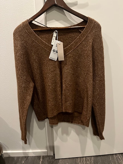 Neule ruskea S