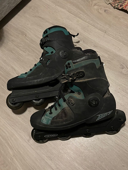 Oxygen AV7 rullaluistimet 29 cm / noin 44,5–45