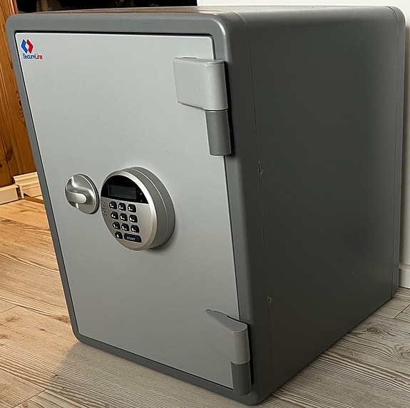 Product image 2 of 4