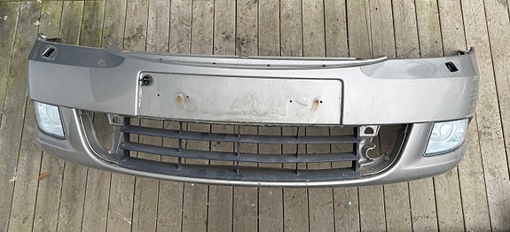 Skoda Octavia 2009-2012 Etupuskuri
