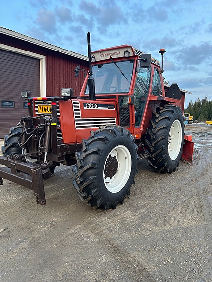 Fiat 80-90 1985 Vaihdetaan myös 5-8t kumitela kaivinkoneeseen