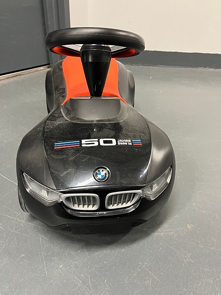 BMW lasten potkuauto / ride-on auto