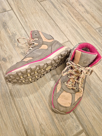Timberlandin goretex-kengät koko 33