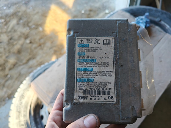 Airbag Ohjausyksikkö. Honda Accord CL7 2004
