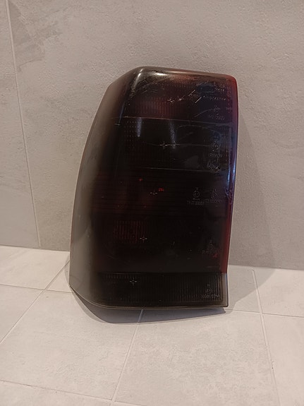 A Omega takavalo