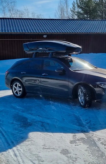 MB CLA vm.2023 Thule Wingbar kattotelineet