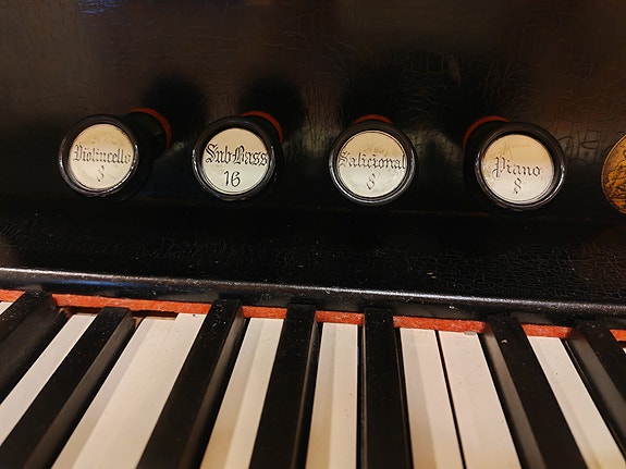 Product image 3 of 7