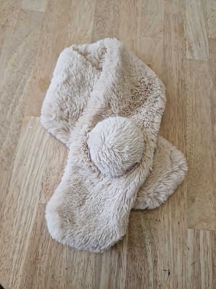 Zara lasten kaulahuivi
