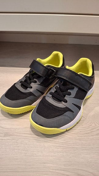 SOC sisäpelikengät 32