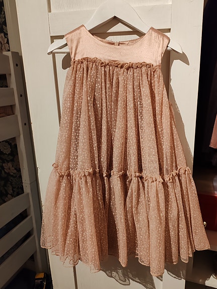 Pompdelux juhlamekko 98