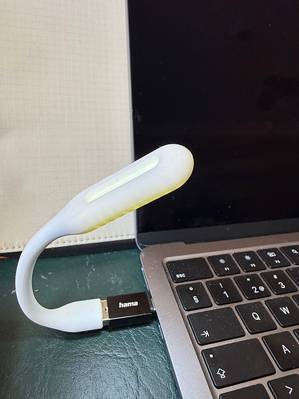 USB-led-valo tietokoneelle