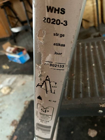 Product image 2 of 6