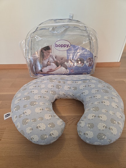 Boppy (Chicco) -imetystyyny