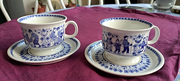 Äidin kuppi ja isän kuppi, vintage
