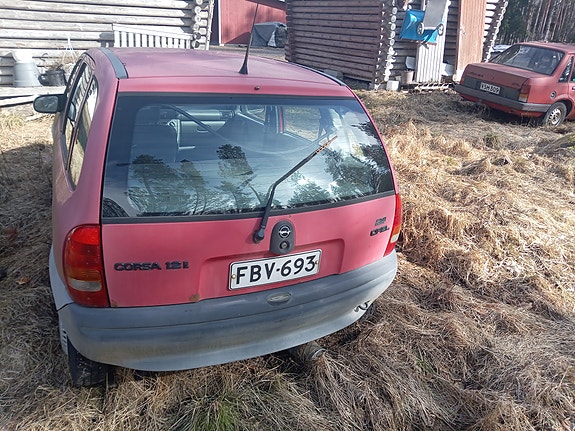 Opel Corsa 1,2s osina
