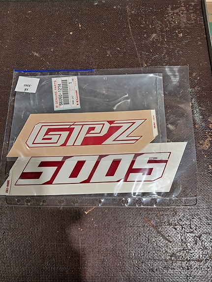 Kawasaki GPZ 500S tarrat