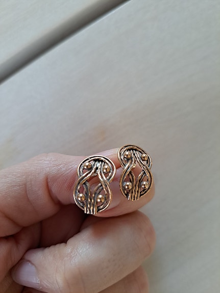 Kalevala Teljänneito korvakoru