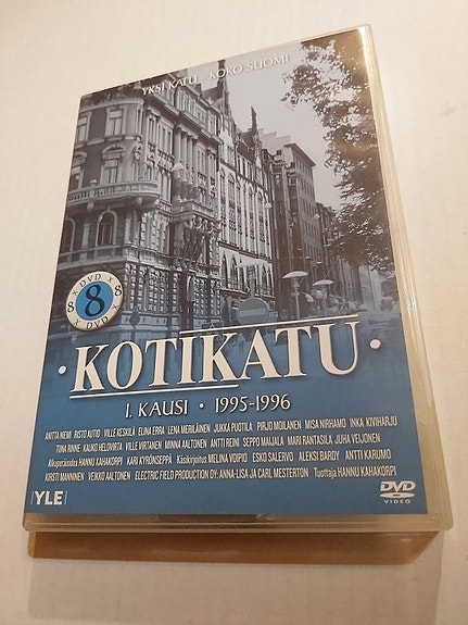 Kotikatu 1. kausi: 1995-1996