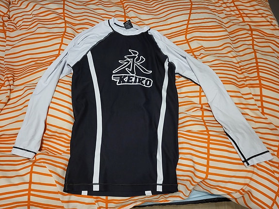 Keiko Speed Rash Guard XL OVH. 52e