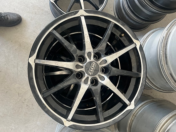 Product image 2 of 7