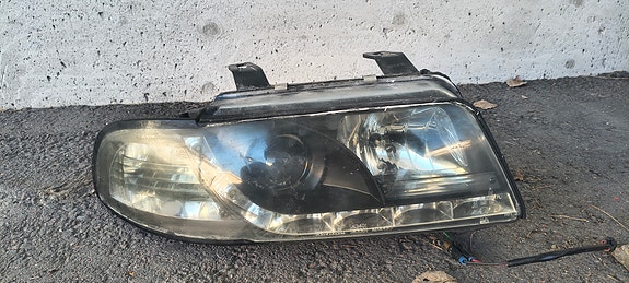 Audi A4 B5 led umpiot