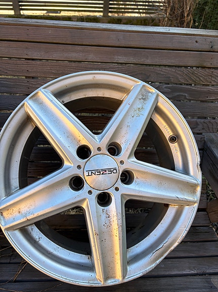 Product image 3 of 6