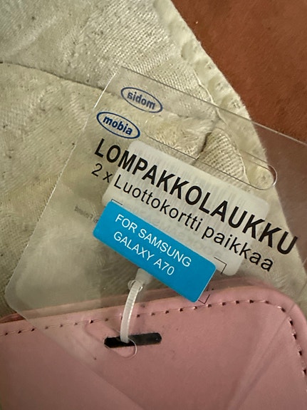 Samsung Galaxy A70 lompakkokotelo pinkki