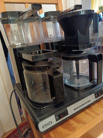 Moccamaster kahvinkeitin tuplapannu musta
