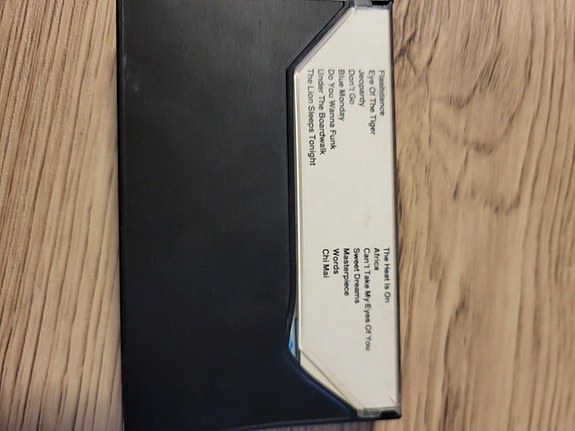 Product image 2 of 6