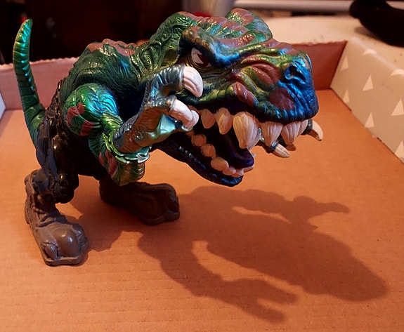 Extreme Dinosaurs, T-Bone