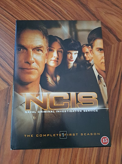 NCIS kausi 1 DVD:t
