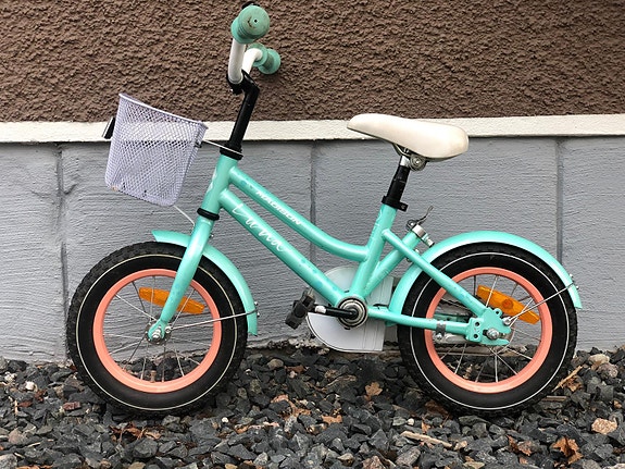 Madison 12" Children's Bike