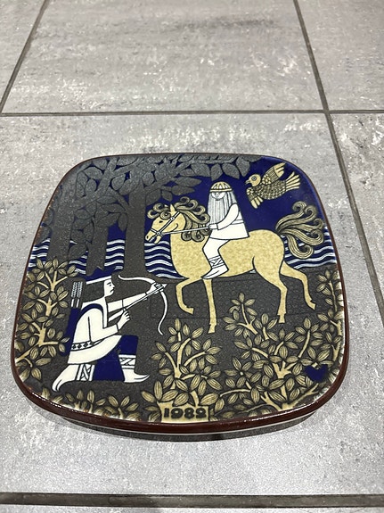 Arabia Kalevala vuosilautanen 1982