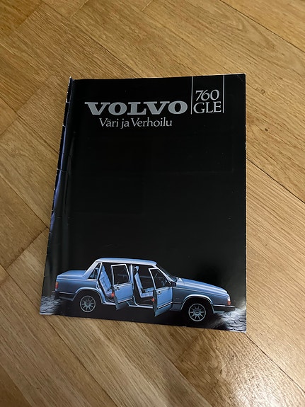 Volvo 760 GLE esite väri ja verhoilu