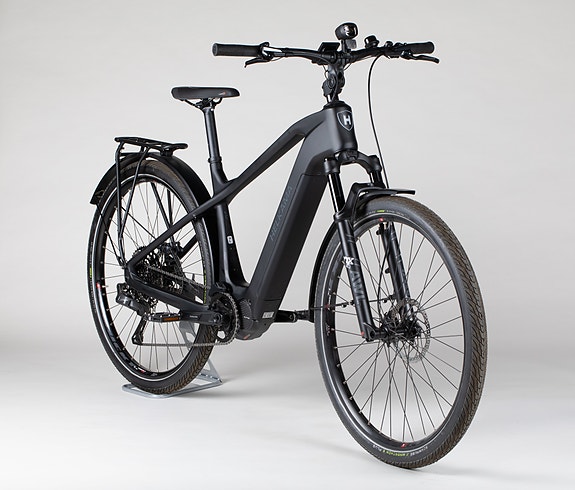 Helkama Carbon H - käytetty sähköpyörä 170–190 cm ajajalle