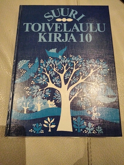Suuri toivelaulukirja 10