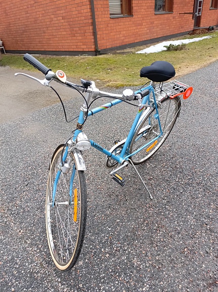 polkupyörä myytävänä