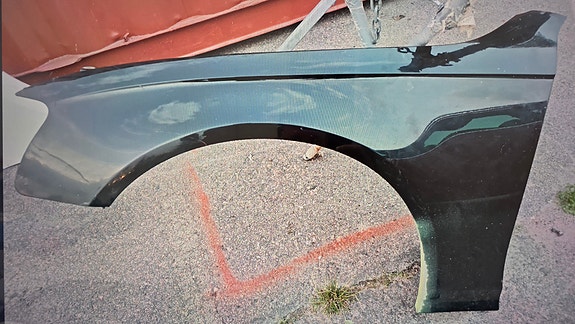Etulokasuoja - Audi A4, S4 2008-2015 Vasen
