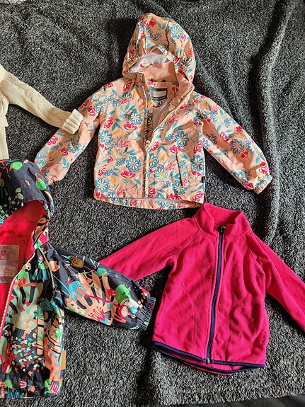 Tyttöjen vaatepaketti koko 80-92