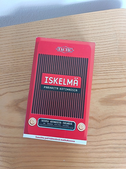 Iskelmä-tietopeli