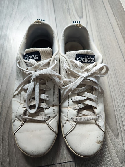 Adidas miesten tennarit