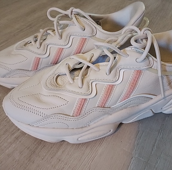 ADIDAS W Ozweego lenkkarit 42