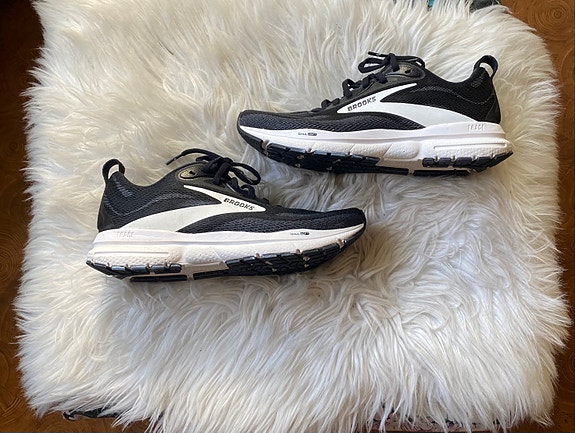Brooks Trace 4 Juoksukengät