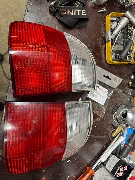 E39 touring takavalot OEM