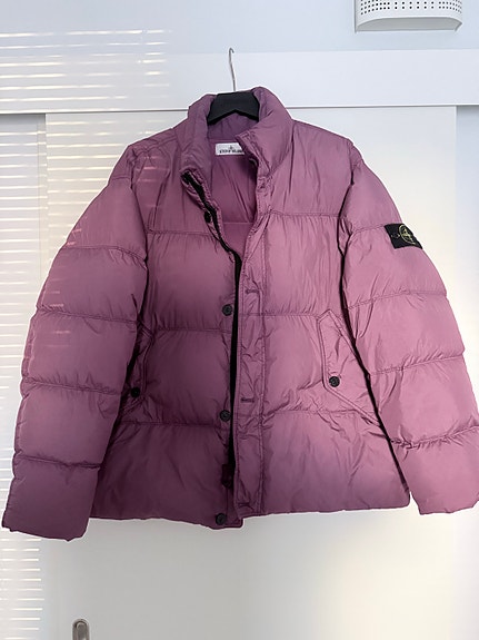 Stone Island untuvatakki