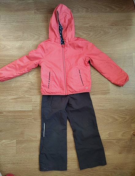 Tyttöjen välikausitakki ja välikausihousut 110 cm