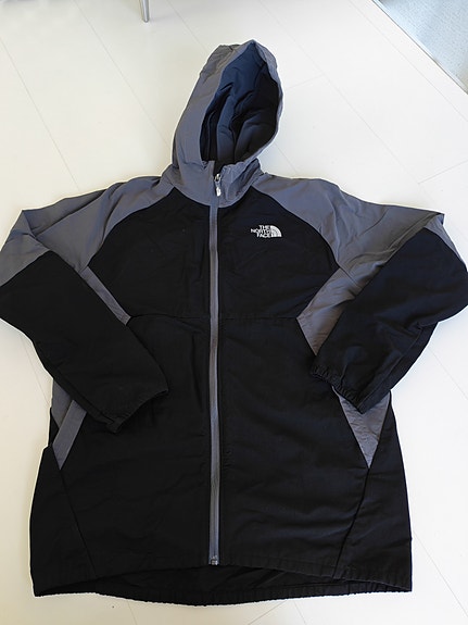 North Face välikausitakki