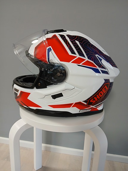 Shoei GT AIR 3 kypärä XXL.