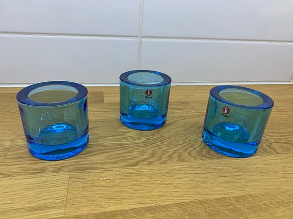 Iittala Kivi tuikkukupit sininen lasi